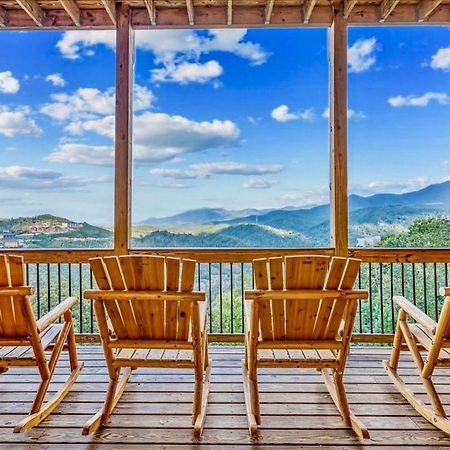 Mansion In The Sky Cabin 蓋特林堡 外观 照片