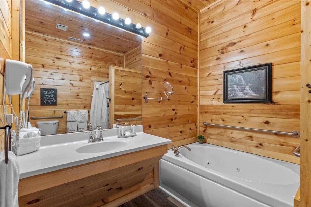 Mansion In The Sky Cabin 蓋特林堡 外观 照片