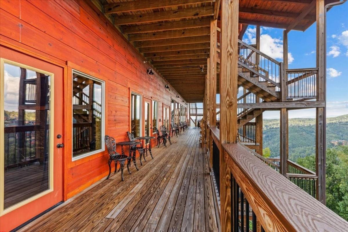 Mansion In The Sky Cabin 蓋特林堡 外观 照片